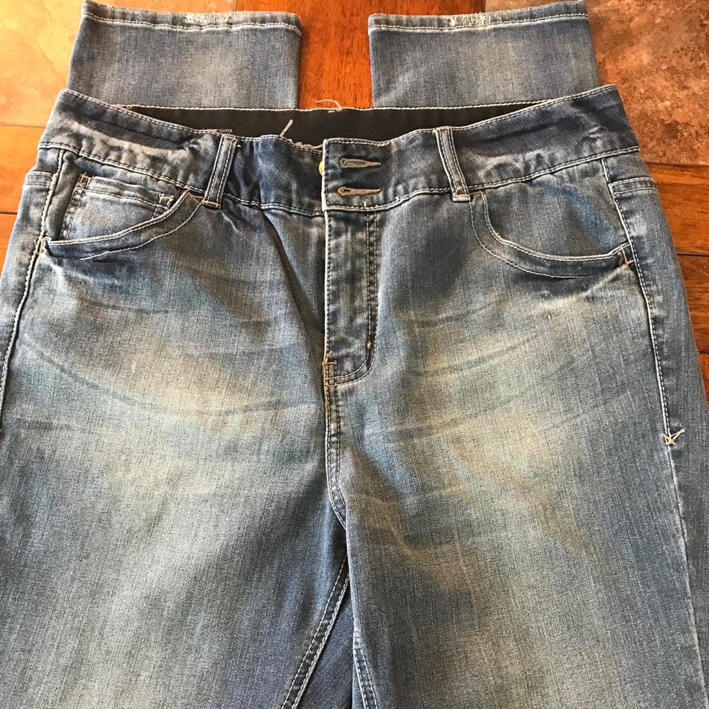 Lane Bryant straight leg jeans, 18W, never worn!